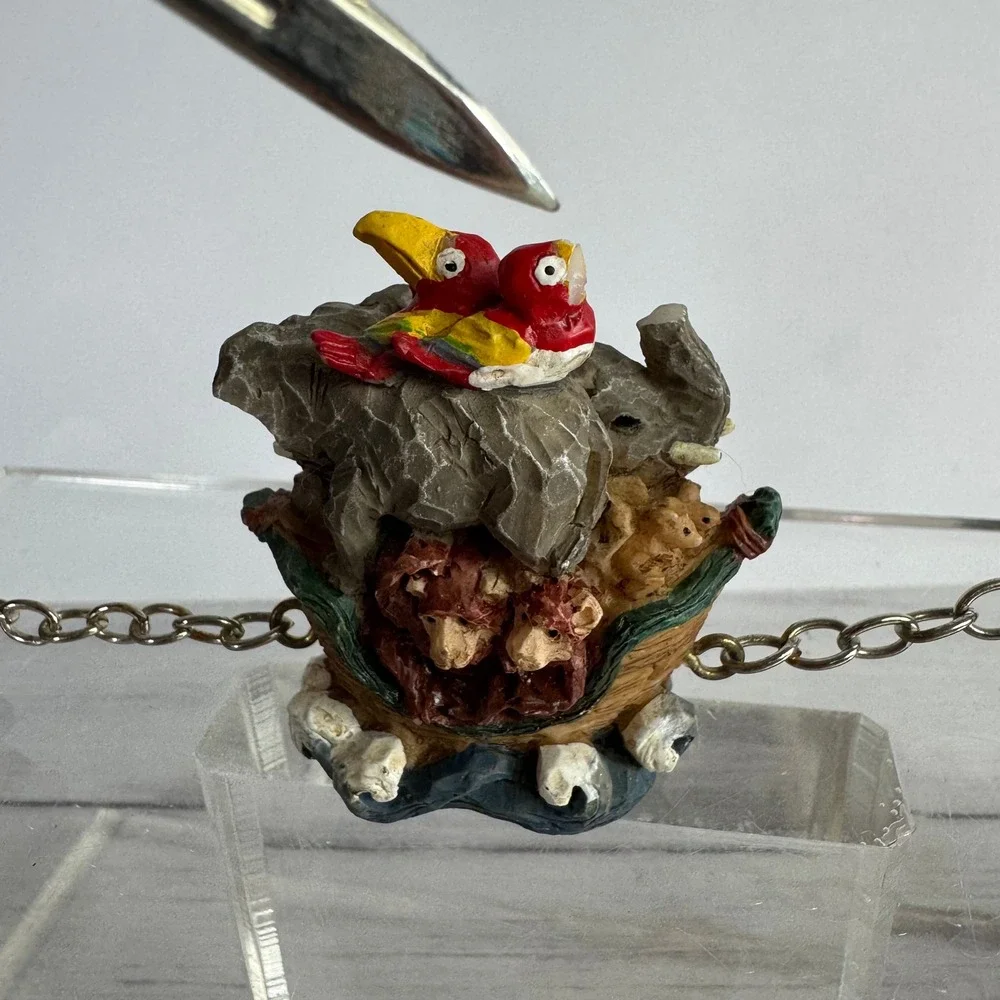 Vintage Noahs Ark Figurine Set 4 Piece Resin Animal Boat Chain Linked Decor